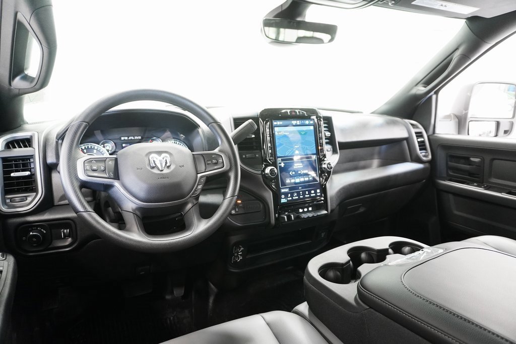Used 2024 RAM 3500 Tradesman image 18