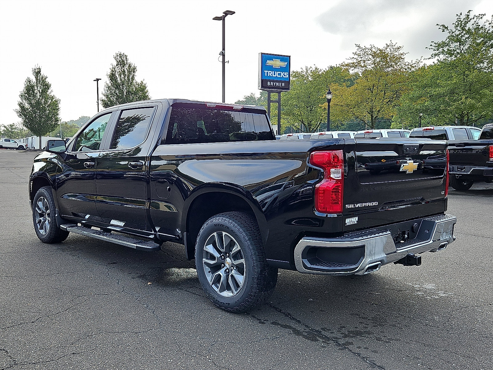 New 2026 Chevrolet Silverado 1500 LT image 3