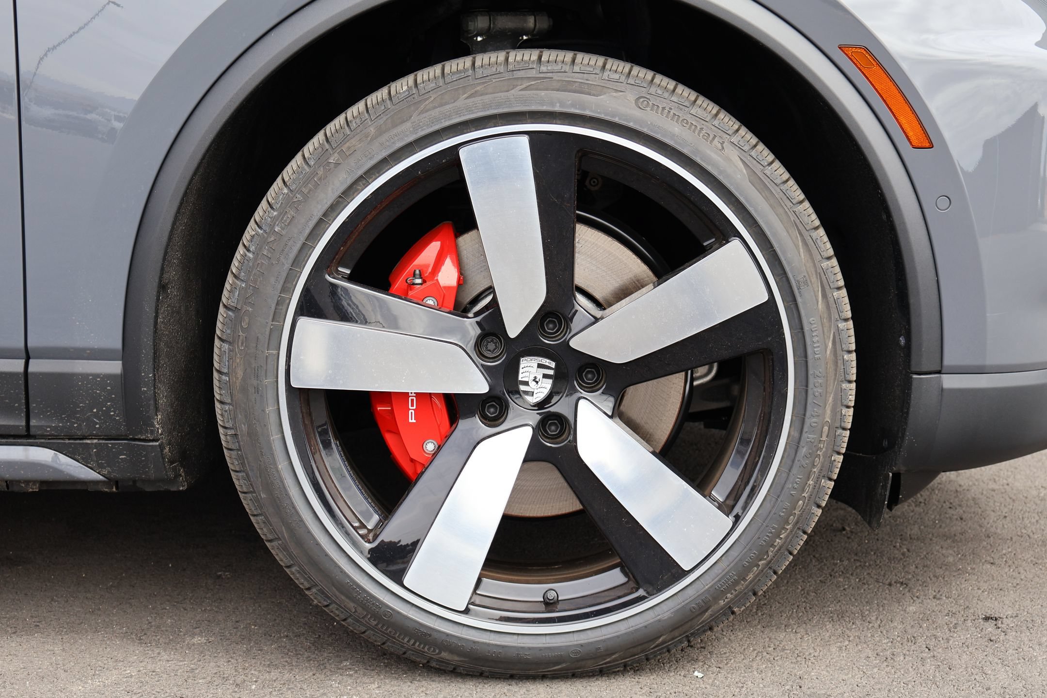 New 2026 Porsche Macan 4S Electric AWD/4WD image 28