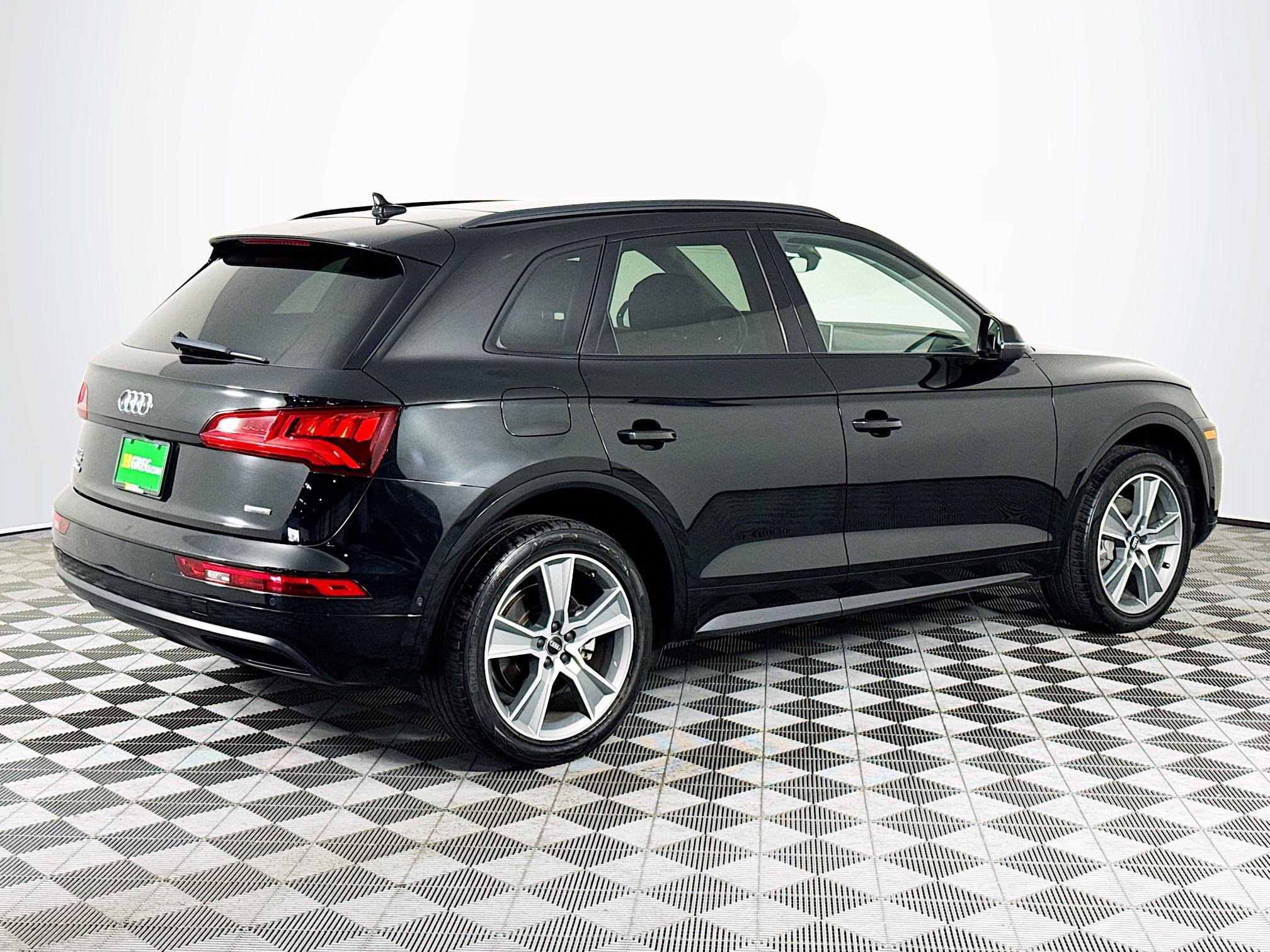 Used 2019 Audi Q5 Prestige w/ Prestige Package AWD/4WD image 10