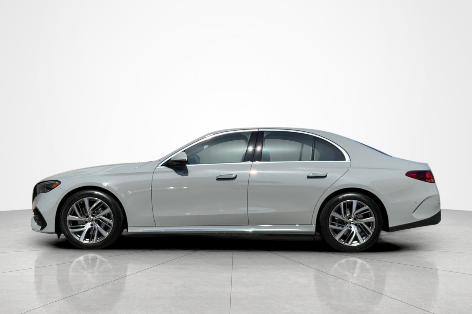 New 2026 Mercedes-Benz E 350 Sedan image 2