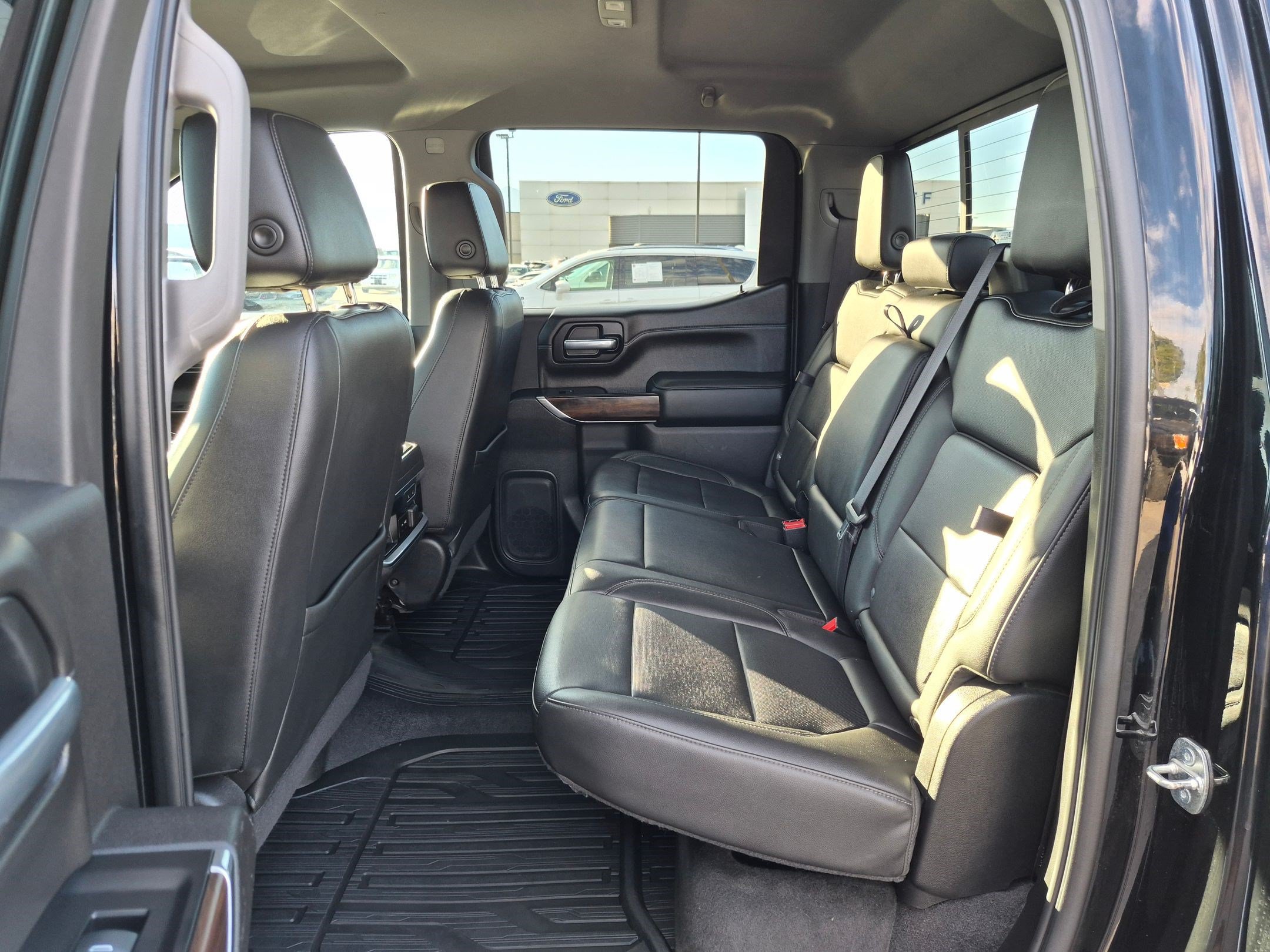 Used 2020 GMC Sierra 1500 SLT w/ SLT Premium Plus Package AWD/4WD image 29