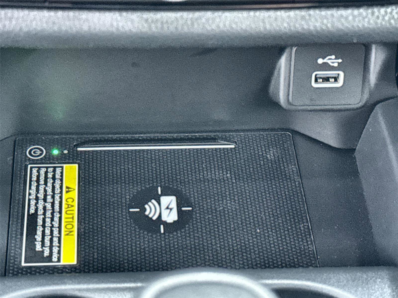 Certified 2025 Honda HR-V EX-L image 27