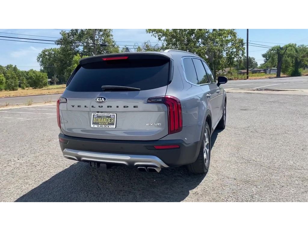 Used 2021 Kia Telluride EX w/ Towing Package image 2
