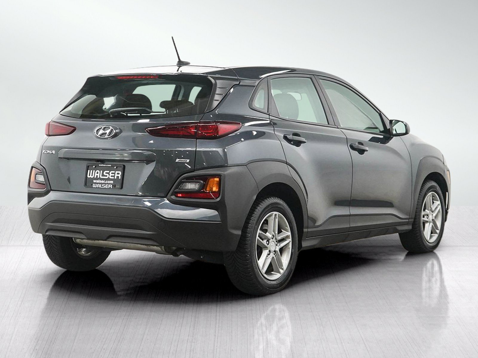 Used 2018 Hyundai Kona SE AWD/4WD image 5