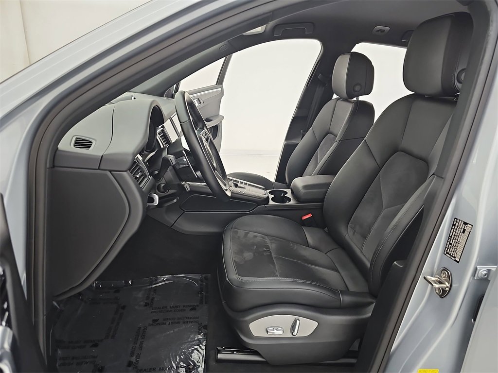 Used 2018 Porsche Macan image 27