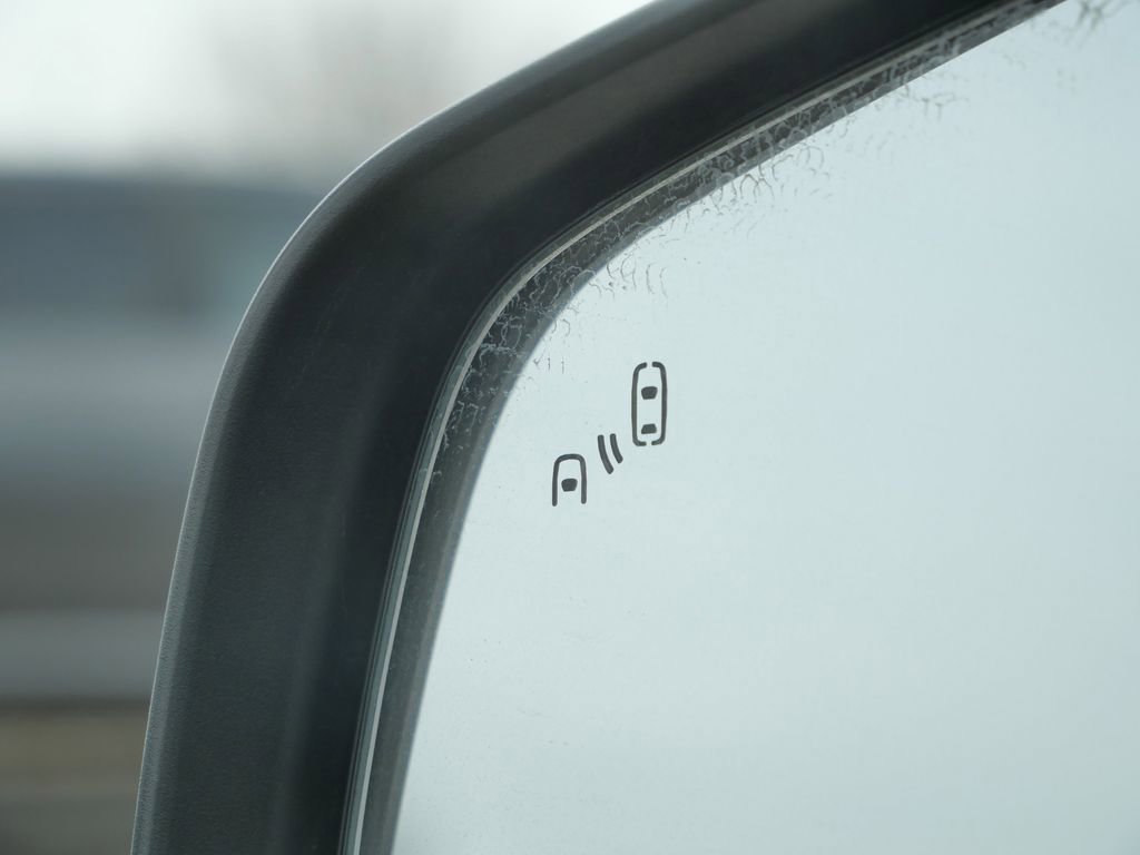 Used 2020 Buick Encore Preferred w/ Safety Package image 33