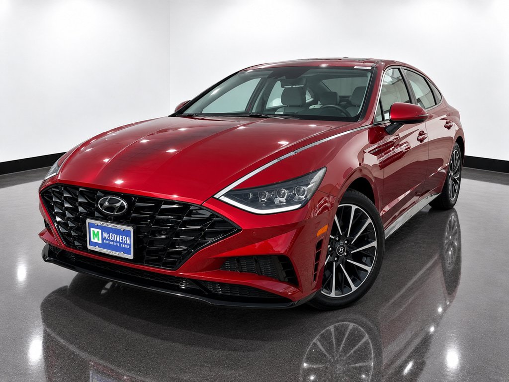 Used 2023 Hyundai Sonata Limited w/ Preferred Accessory Package