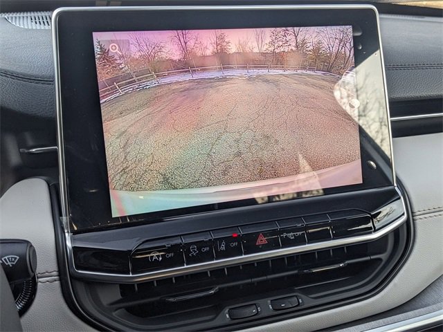 New 2025 Jeep Compass Limited w/ Sun & Sound Group image 23