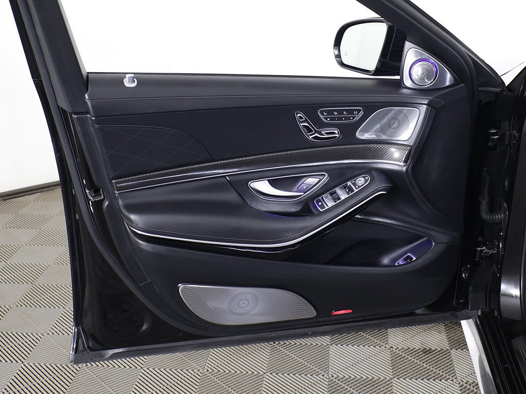Used 2020 Mercedes-Benz S 63 AMG 4MATIC Sedan image 29