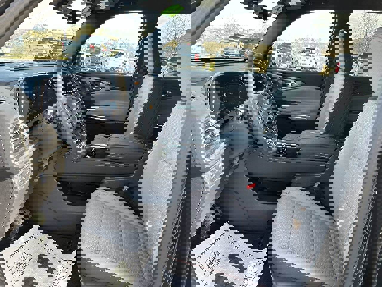 New 2026 Chevrolet Traverse LT image 21