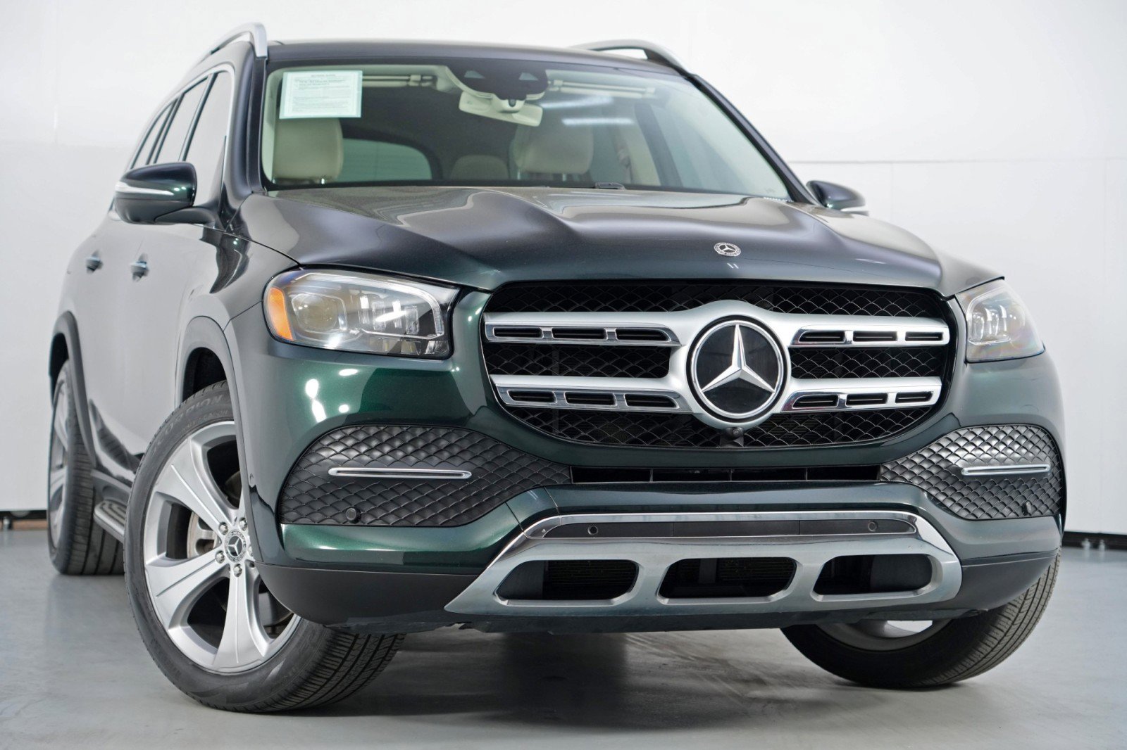Used 2020 Mercedes-Benz GLS 450 4MATIC w/ Convenience Package image 4