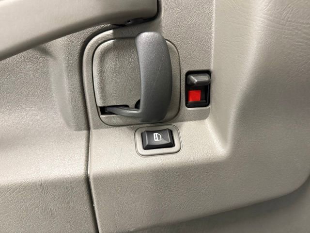 Used 2025 Chevrolet Express 3500 LS image 13