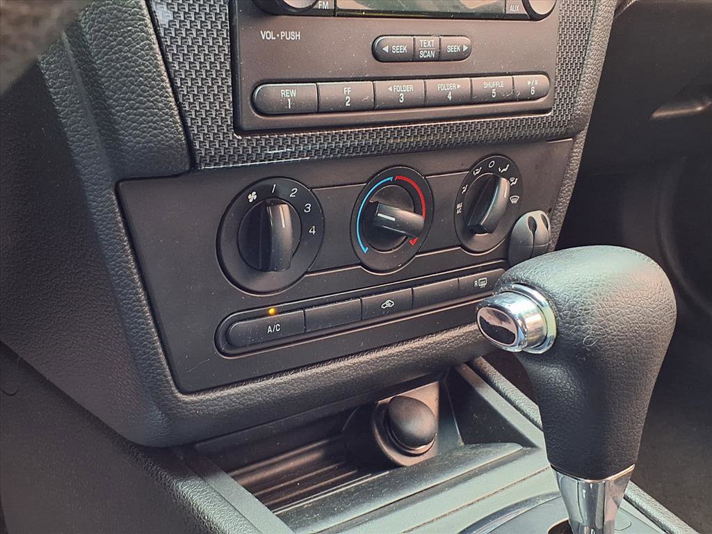 Used 2006 Ford Fusion SE image 11