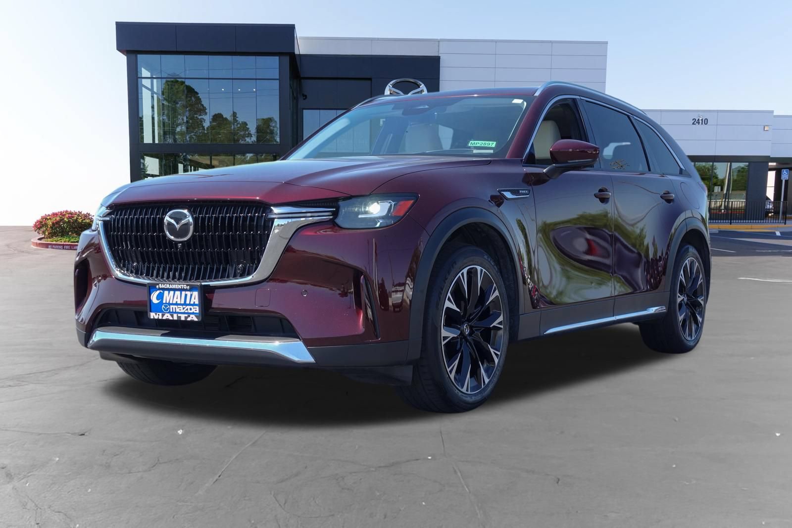Certified 2024 MAZDA CX-90 Plug-In Hybrid w/ Premium Plus AWD/4WD image 9