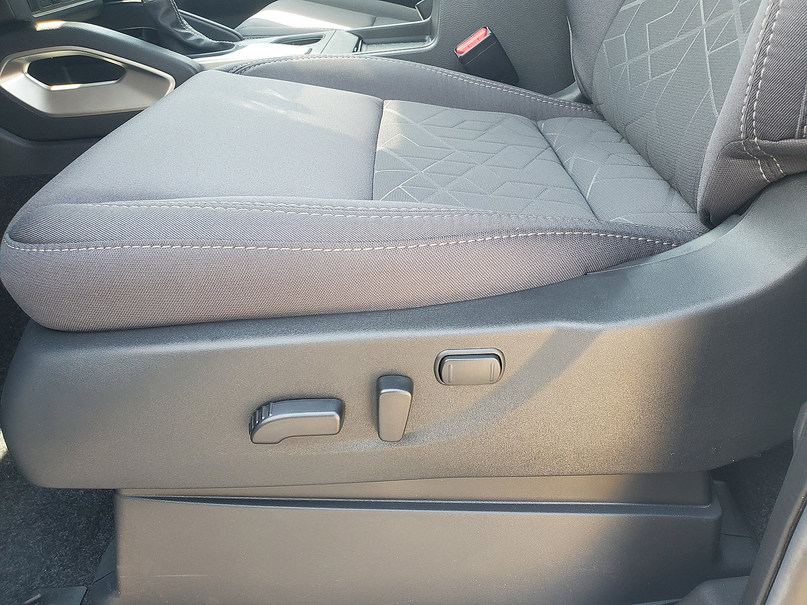 New 2025 Nissan Frontier SV AWD/4WD image 18