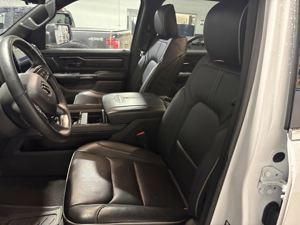 Used 2024 RAM 1500 Limited image 12