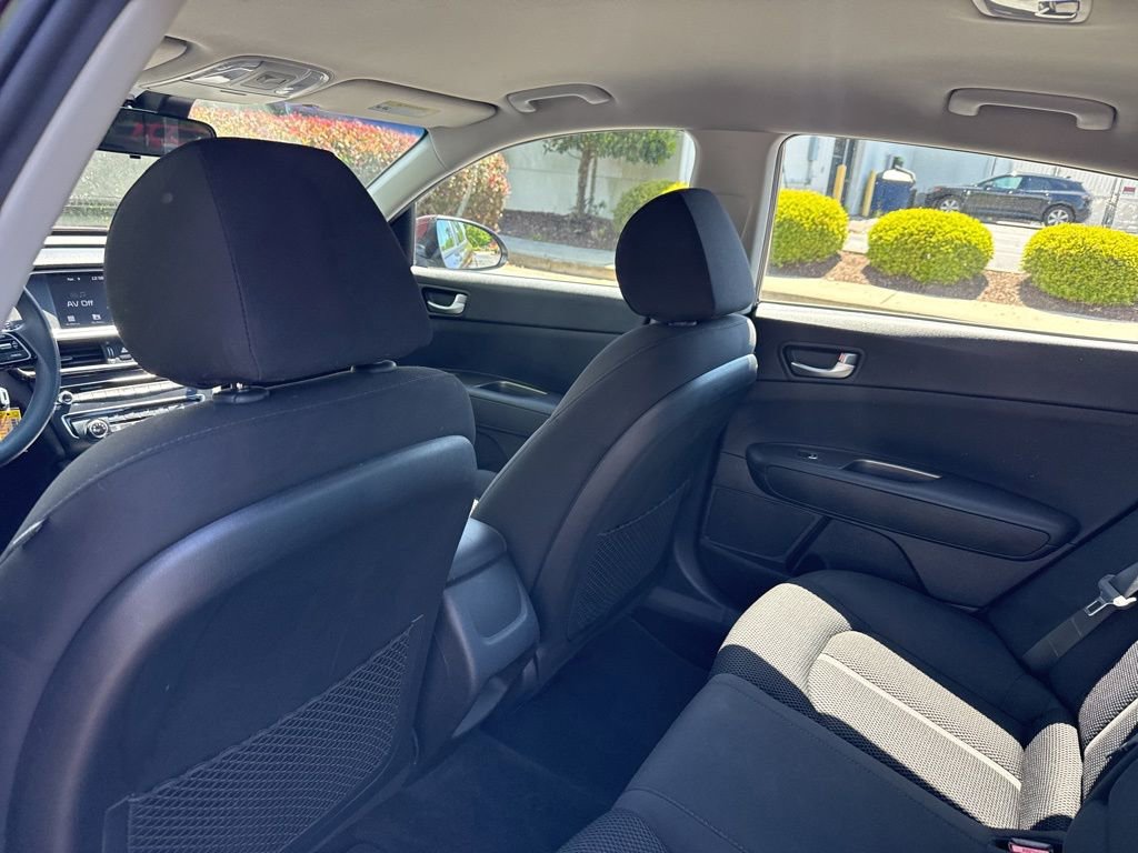 Used 2019 Kia Optima LX image 12
