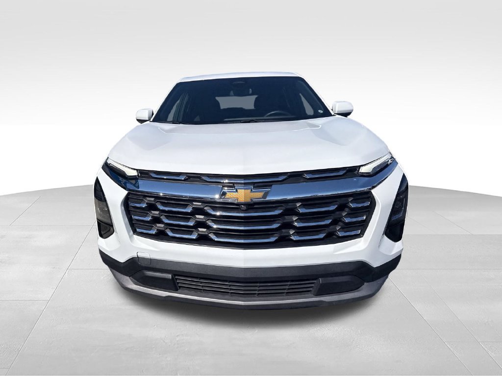 Used 2026 Chevrolet Equinox LT FWD image 9