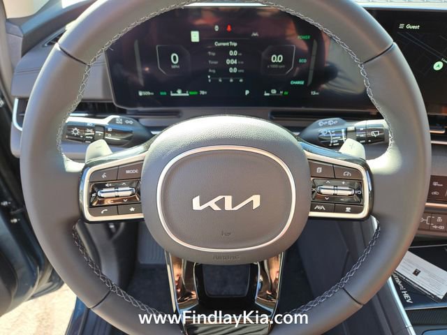 New 2026 Kia Carnival SX FWD image 17