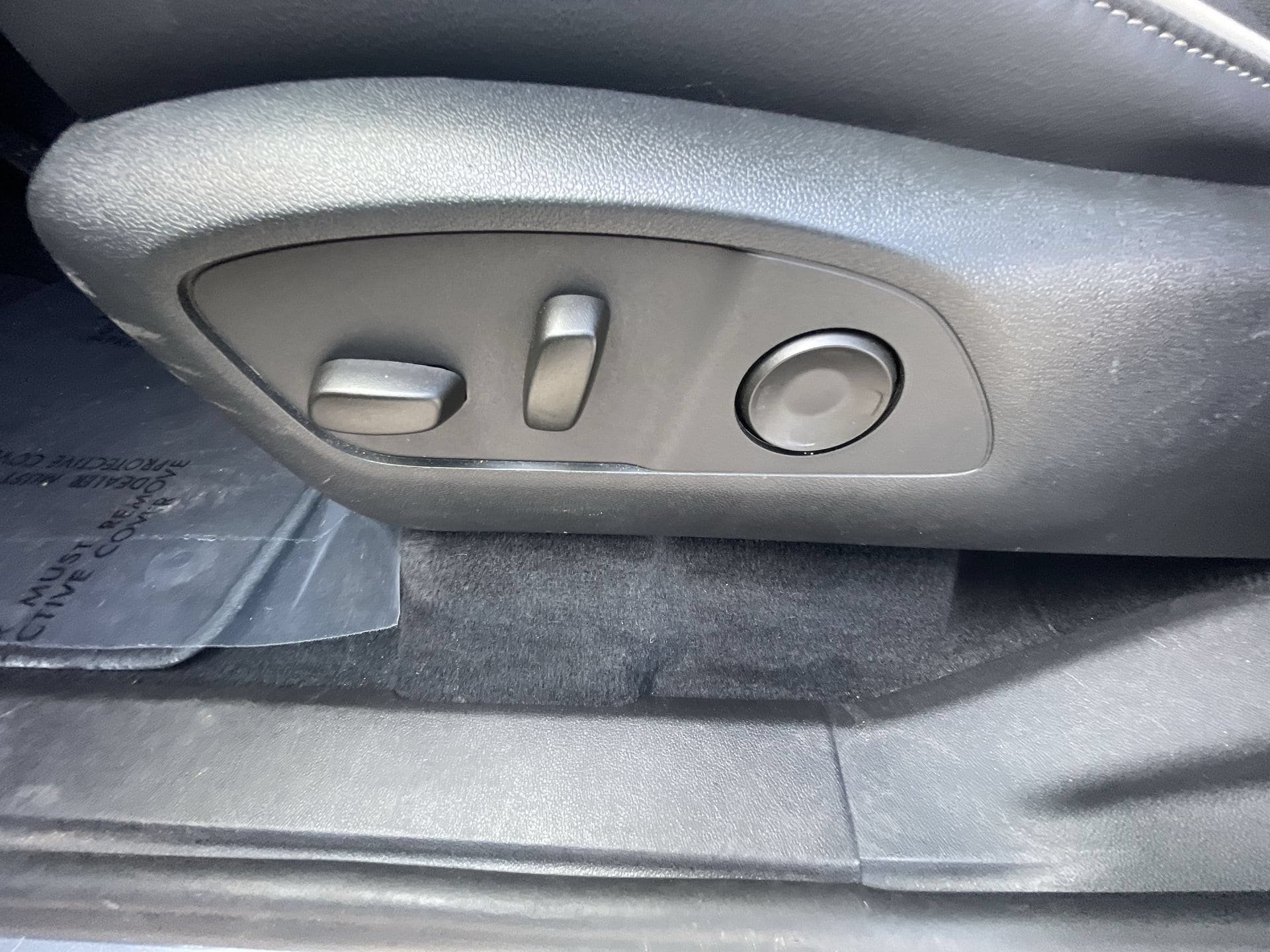 Used 2026 Buick Enclave Preferred AWD/4WD image 57