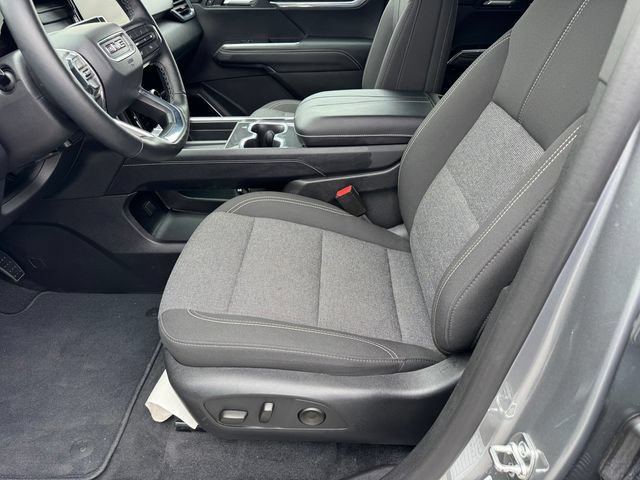 Certified 2025 GMC Acadia Elevation AWD/4WD image 16