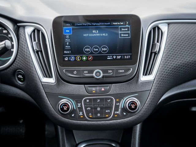 Used 2025 Chevrolet Malibu LT image 22