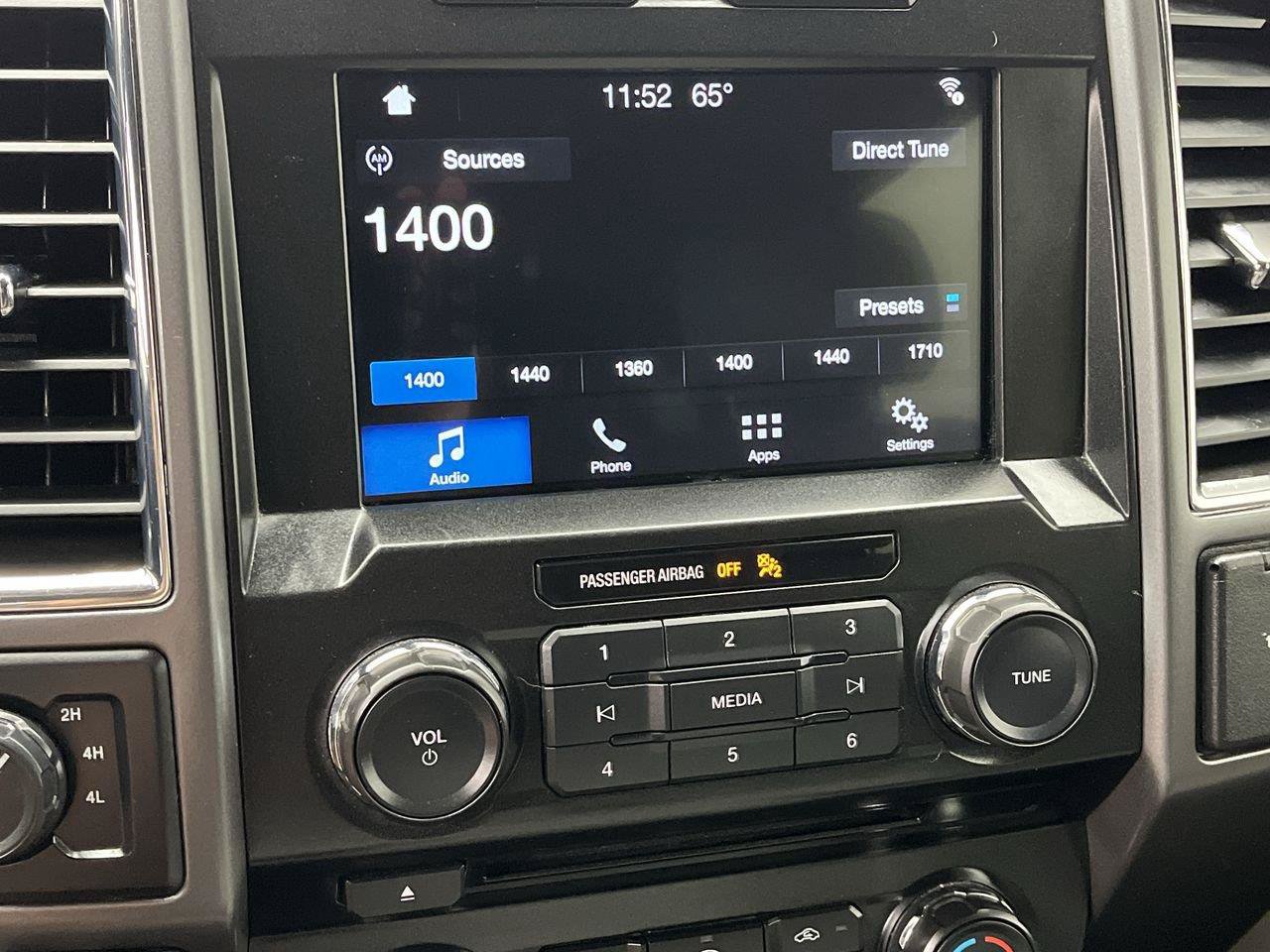 Used 2016 Ford F150 XLT w/ Equipment Group 302A Luxury AWD/4WD image 18