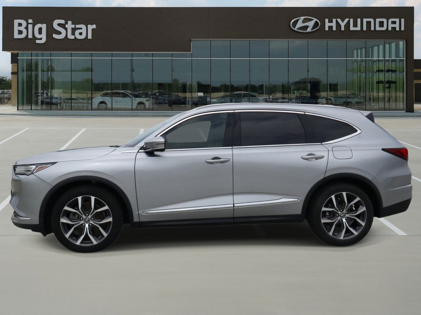 Used 2022 Acura MDX FWD w/ Technology Package image 2