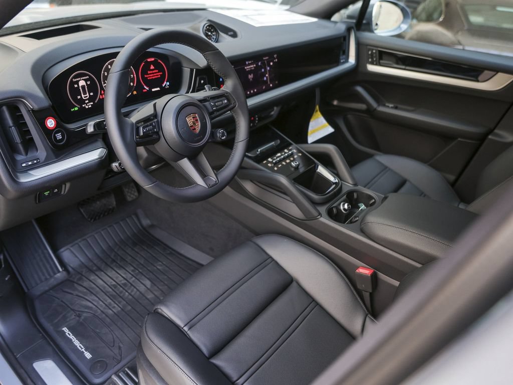 New 2026 Porsche Cayenne Coupe AWD/4WD image 4