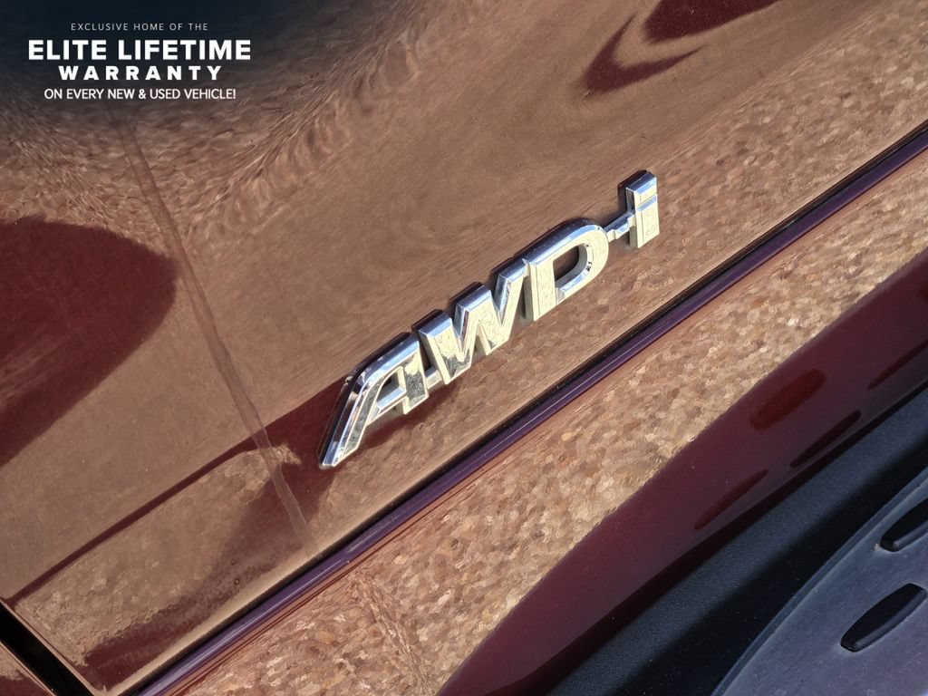 Used 2017 Toyota Highlander Limited Platinum AWD/4WD image 10