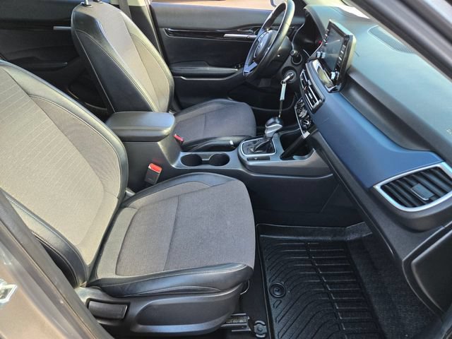 Used 2021 Kia Seltos S FWD image 15