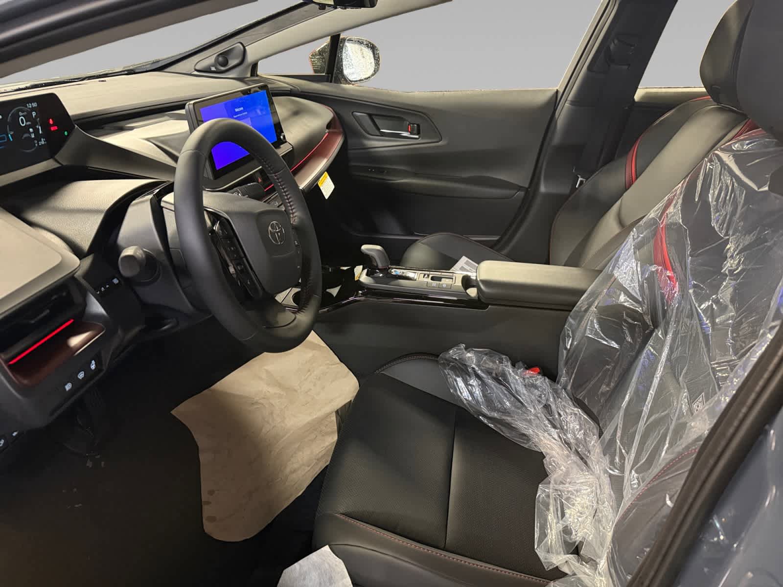 New 2026 Toyota Prius Plug-In Hybrid w/ Limited Premium Package FWD image 9