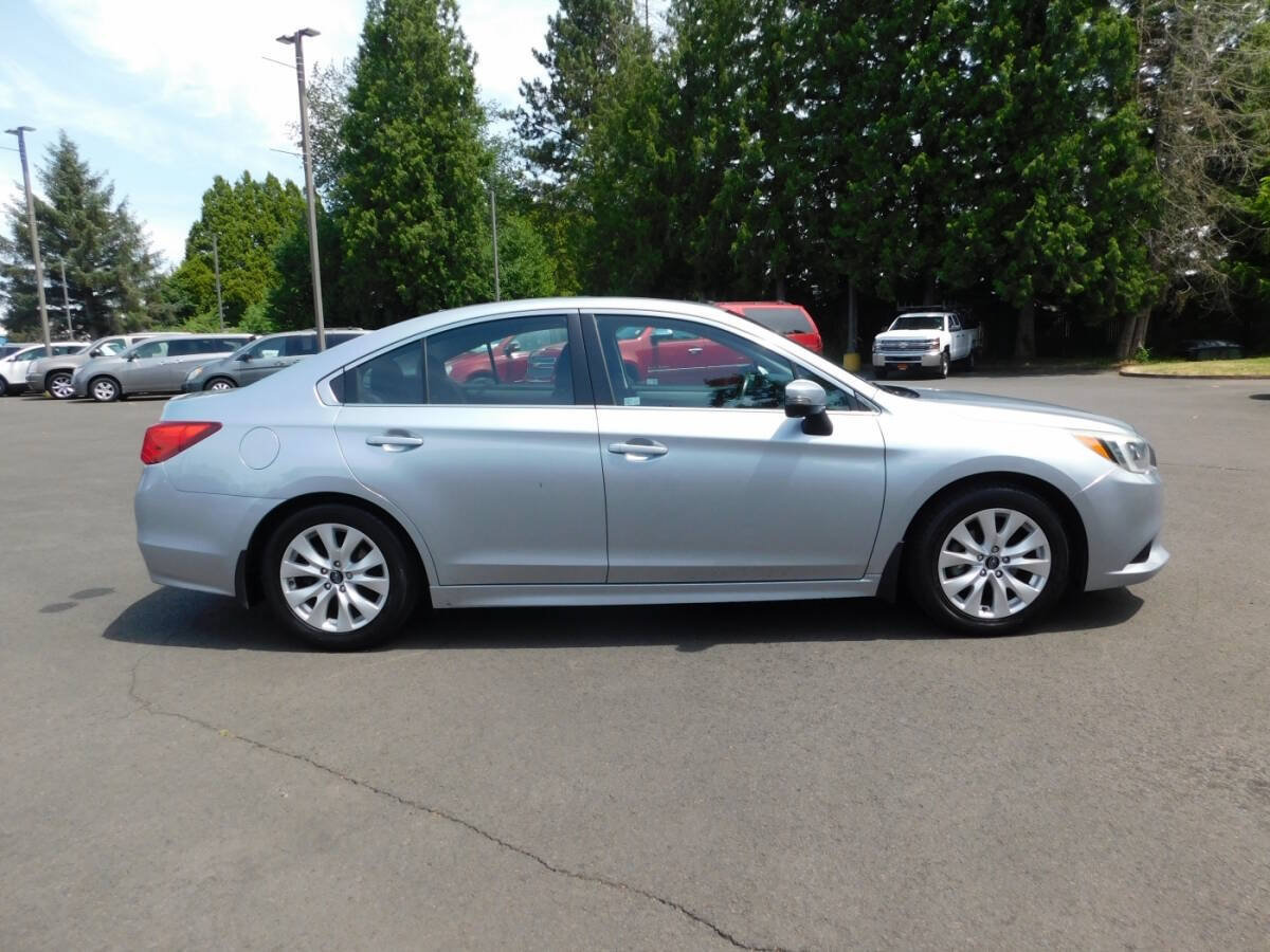 Used 2015 Subaru Legacy 2.5i Premium AWD/4WD image 20