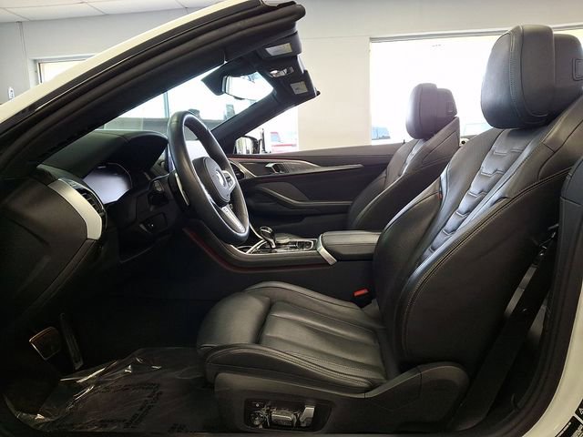 Used 2024 BMW M850i xDrive Convertible w/ M Sport Professional Package image 11