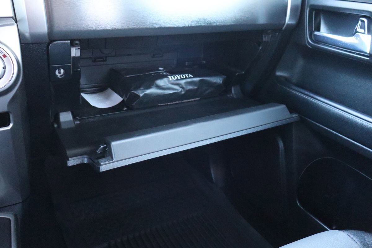 Used 2022 Toyota 4Runner SR5 Premium image 37