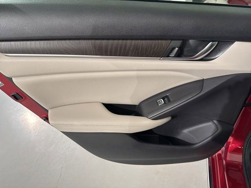Used 2021 Honda Accord EX-L image 17
