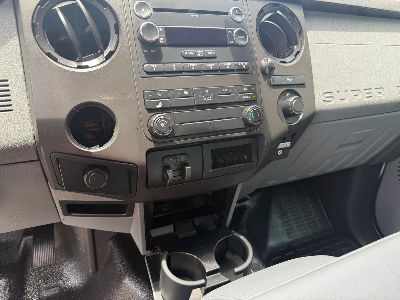 Used 2014 Ford F250 XL w/ Power Equipment Group RWD image 37