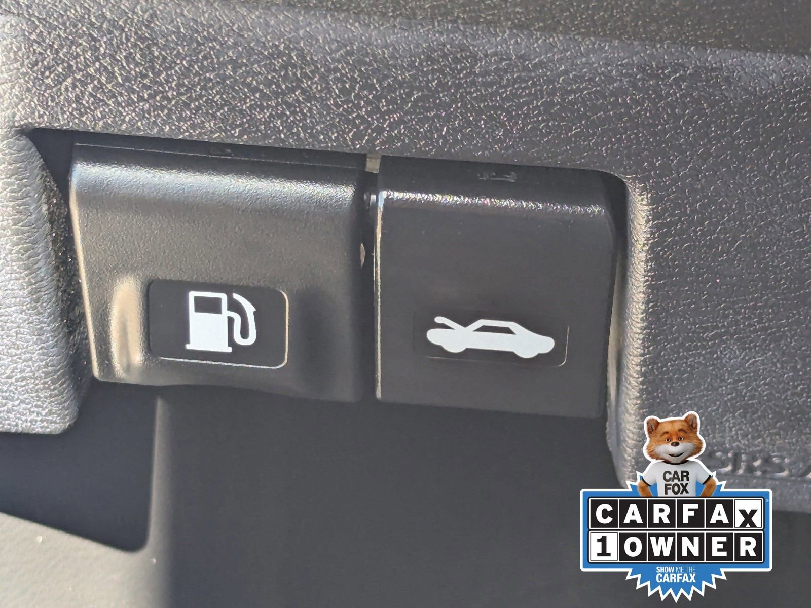 Certified 2022 Nissan Kicks SV FWD image 28