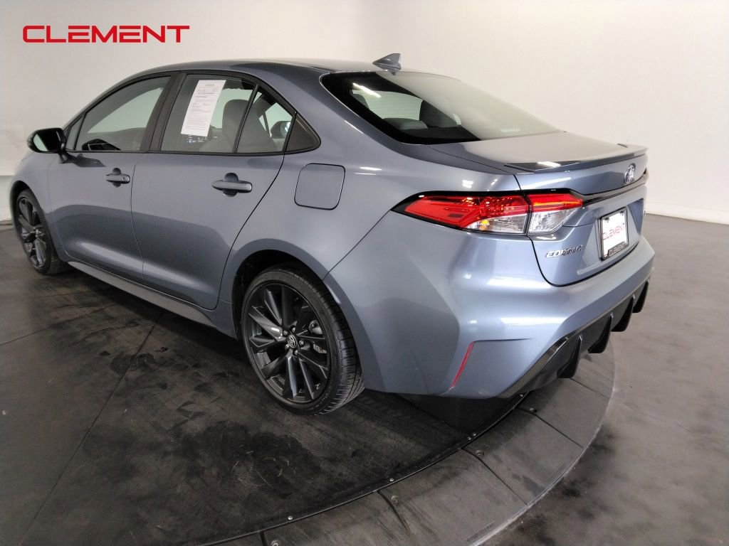 Used 2023 Toyota Corolla SE image 7