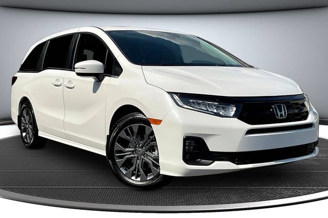 New 2027 Honda Odyssey Touring image 2