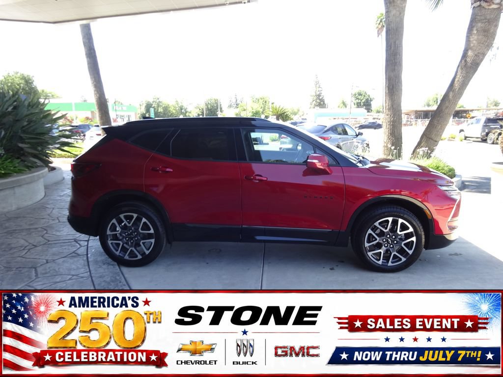 Used 2026 Chevrolet Blazer RS FWD image 8