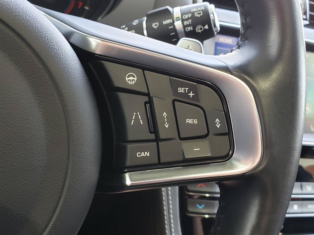 Used 2019 Jaguar F-PACE S AWD/4WD image 20