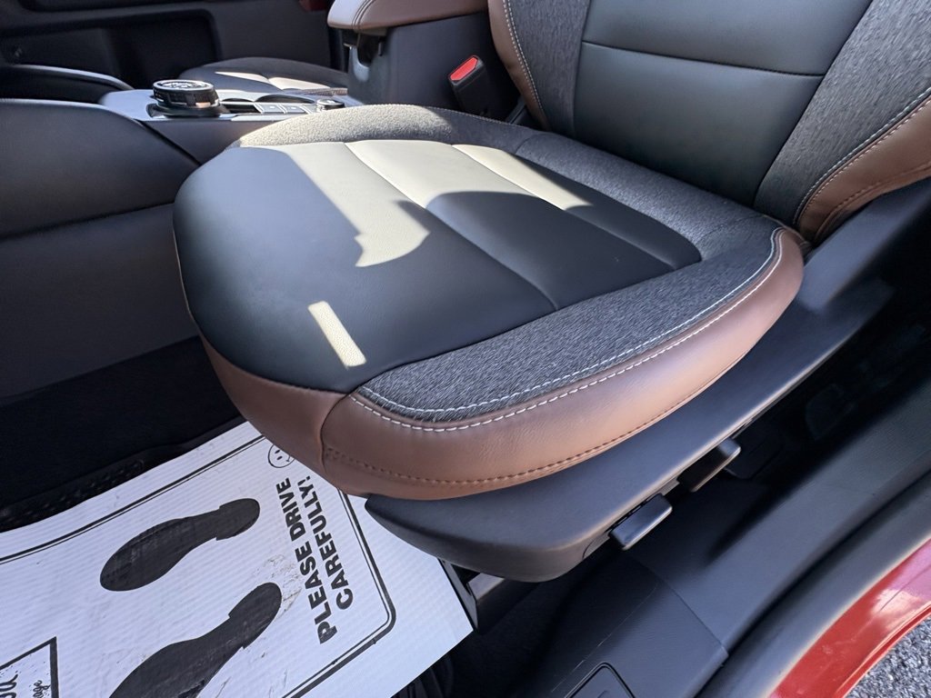 Used 2024 Ford Bronco Sport Outer Banks w/ Tech Package image 40