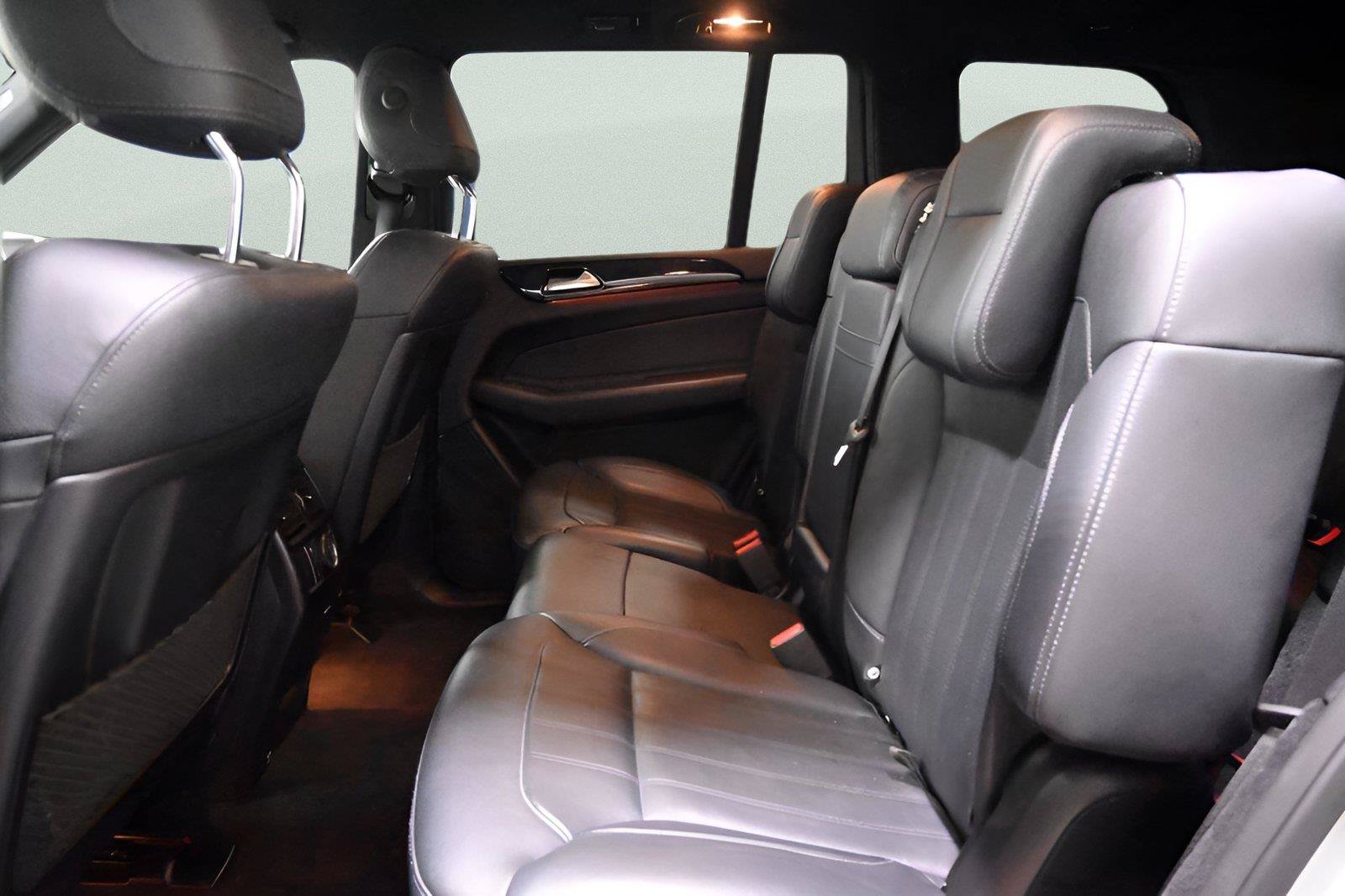 Used 2019 Mercedes-Benz GLS 450 4MATIC w/ Premium 1 Package image 15
