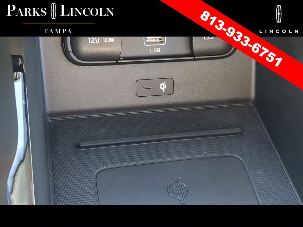 Used 2022 Kia Telluride EX w/ EX Premium Package image 25