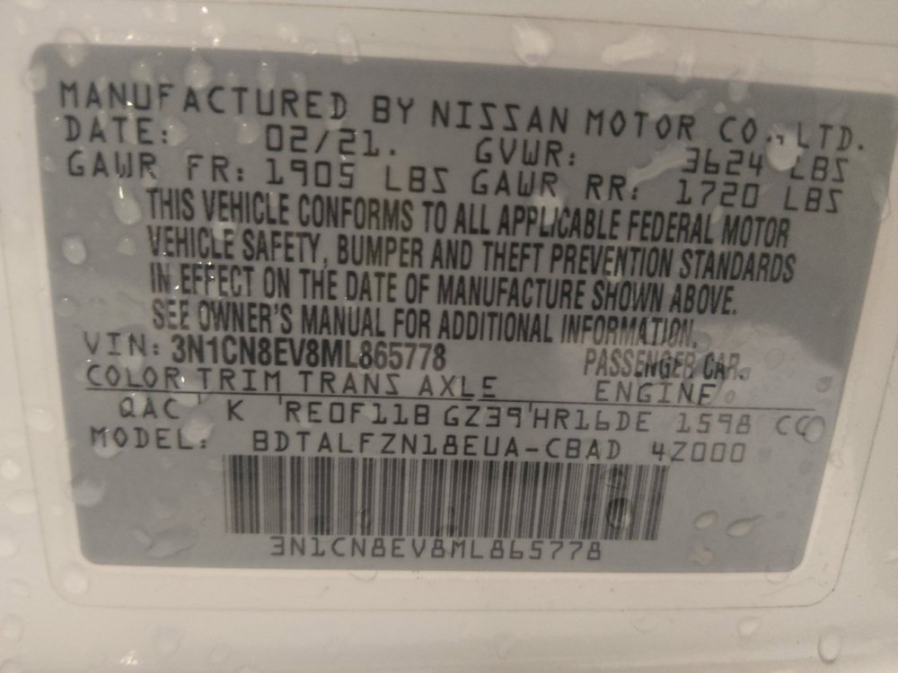 Used 2021 Nissan Versa SV FWD image 33
