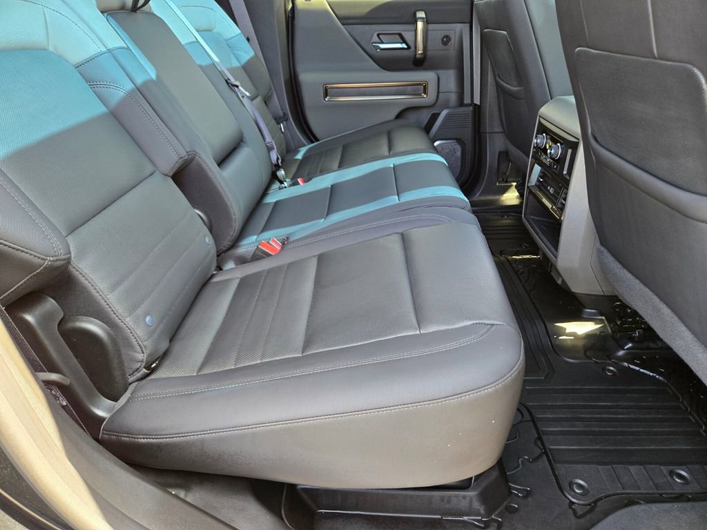 Used 2024 GMC Hummer EV 2X w/ Extreme Off-Road Package AWD/4WD image 14