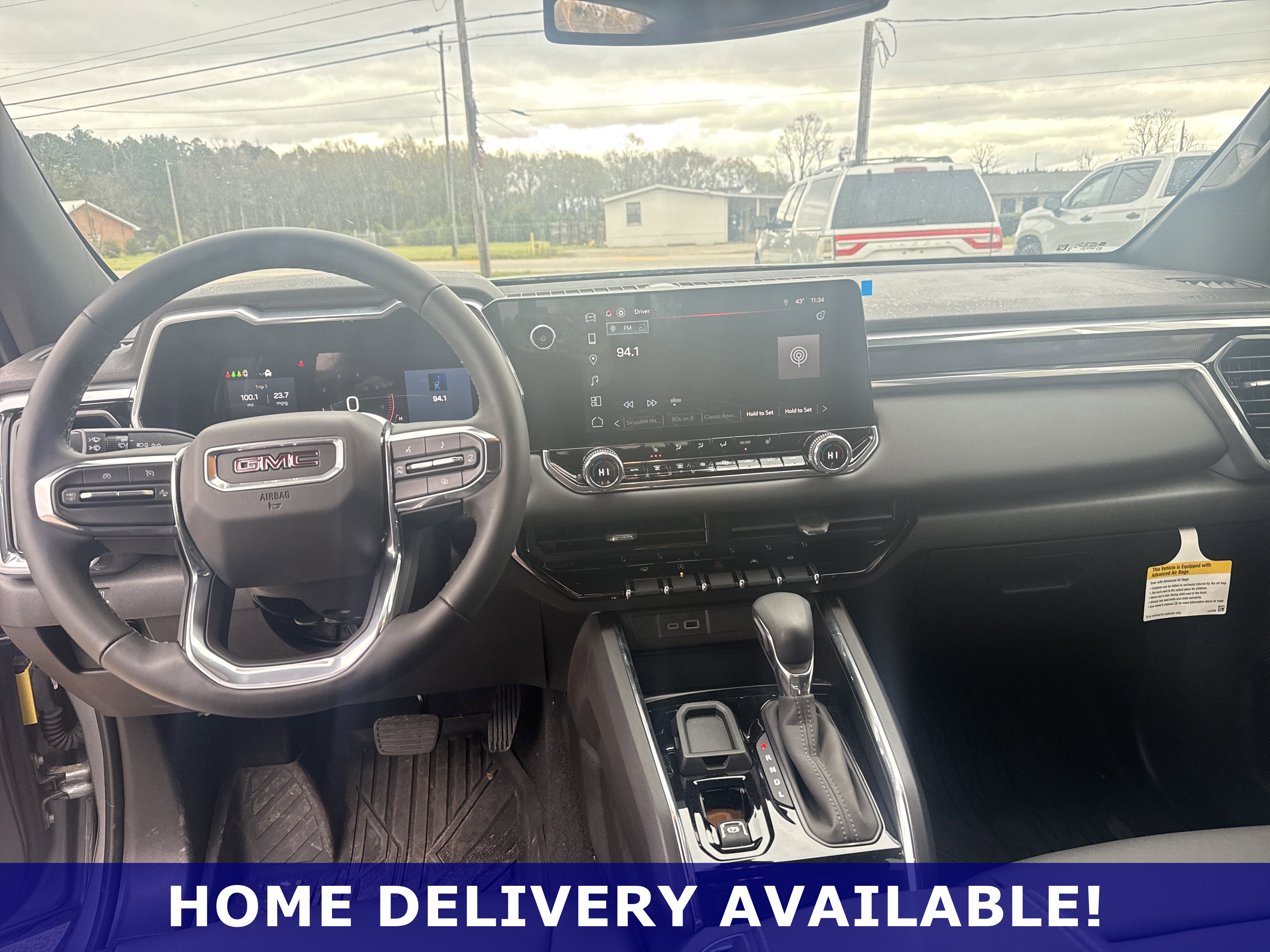 Used 2024 GMC Canyon Elevation w/ Elevation Premium Package image 11