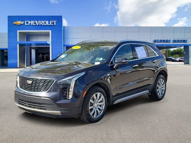 Certified 2023 Cadillac XT4 Premium Luxury w/ Cold Weather Package AWD/4WD image 2